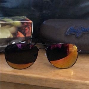New Maui Jim Aviator sunglasses